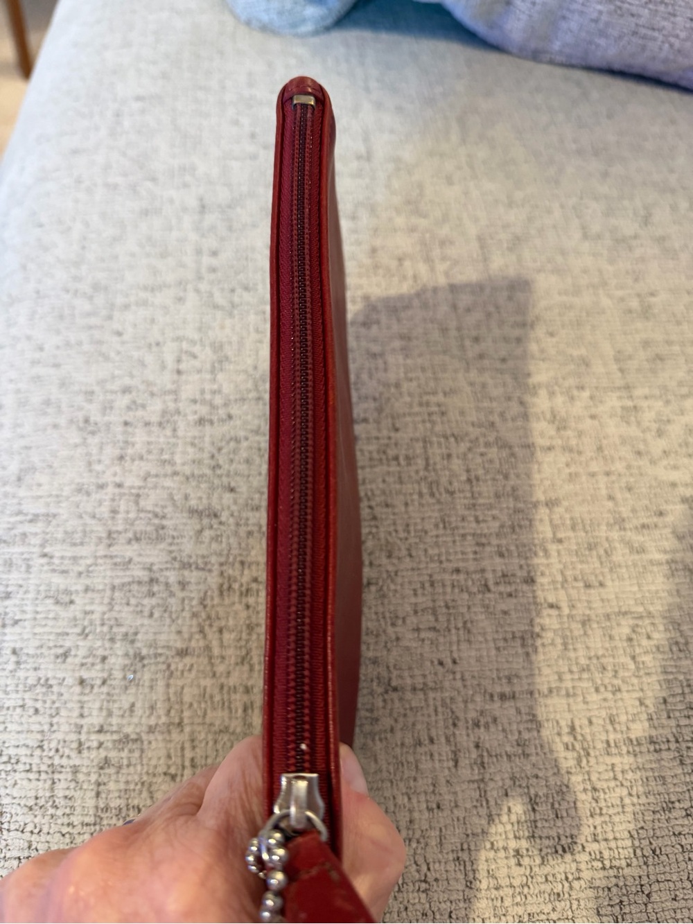 Coach Vintage Red Smooth Leather Zip Pouch with Metal tag 8x4.5 Bullseye creed - Picture 6 of 9